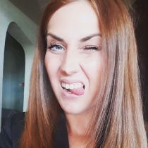 zuzi